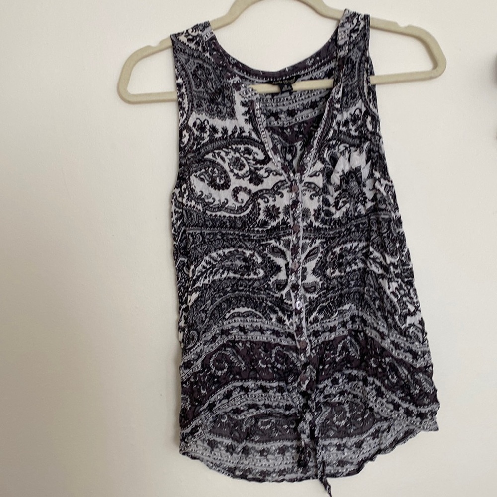 Paisley tank